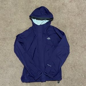 Pre-Owned Women’s North Face Rain Jacket Size XS